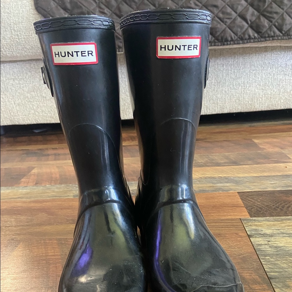 Hunter Mid Calf Rain Boots 8